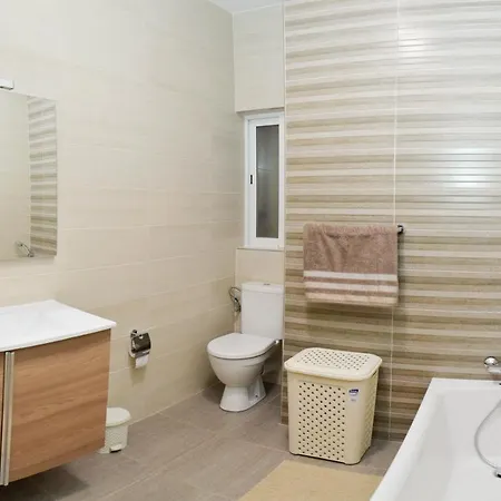 Lorenza Letting Maisonette Ferienhaus *