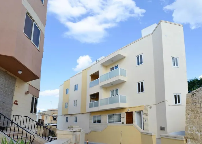 Lorenza Letting Maisonette Marsaxlokk